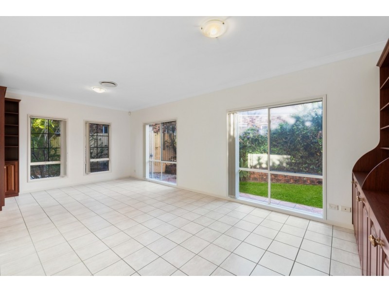 21 Cooksland Crescent, North Lakes QLD 4509