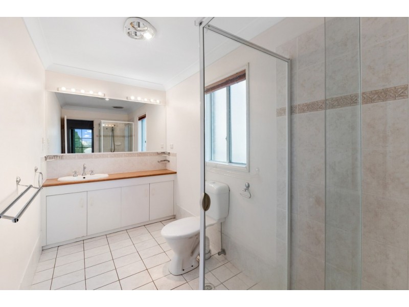 21 Cooksland Crescent, North Lakes QLD 4509