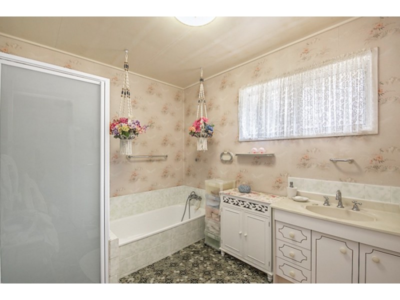 7 Sylvan Court, Kallangur QLD 4503