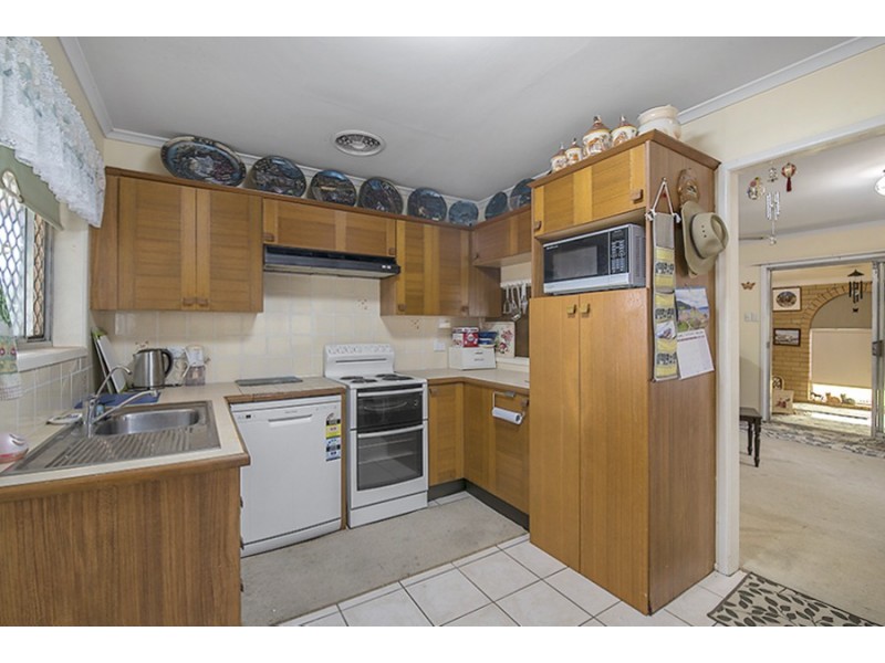 7 Sylvan Court, Kallangur QLD 4503
