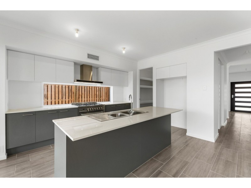 4 Stafford Street, Mango Hill QLD 4509