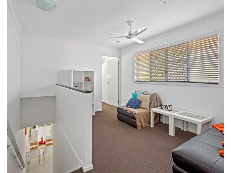 1/74 Mistral Crescent, Griffin QLD 4503