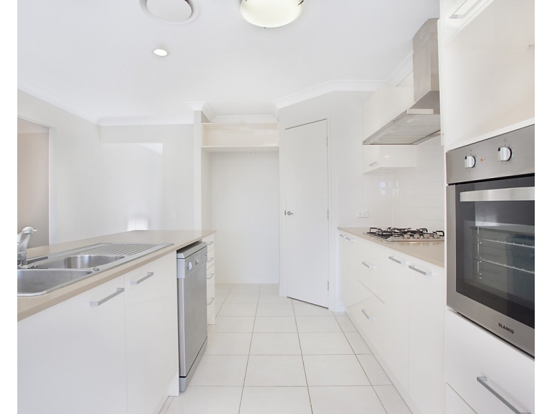 20 Severn Crescent, North Lakes QLD 4509