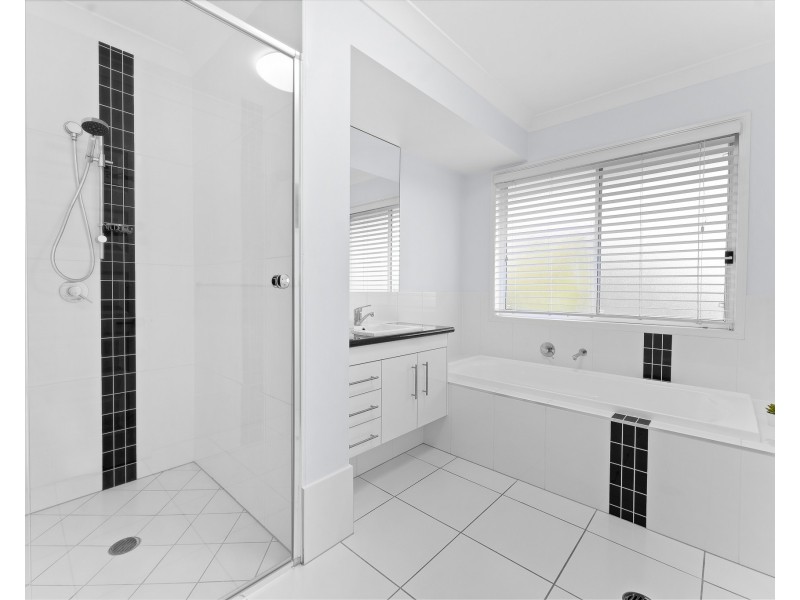 4 Els Court, North Lakes QLD 4509