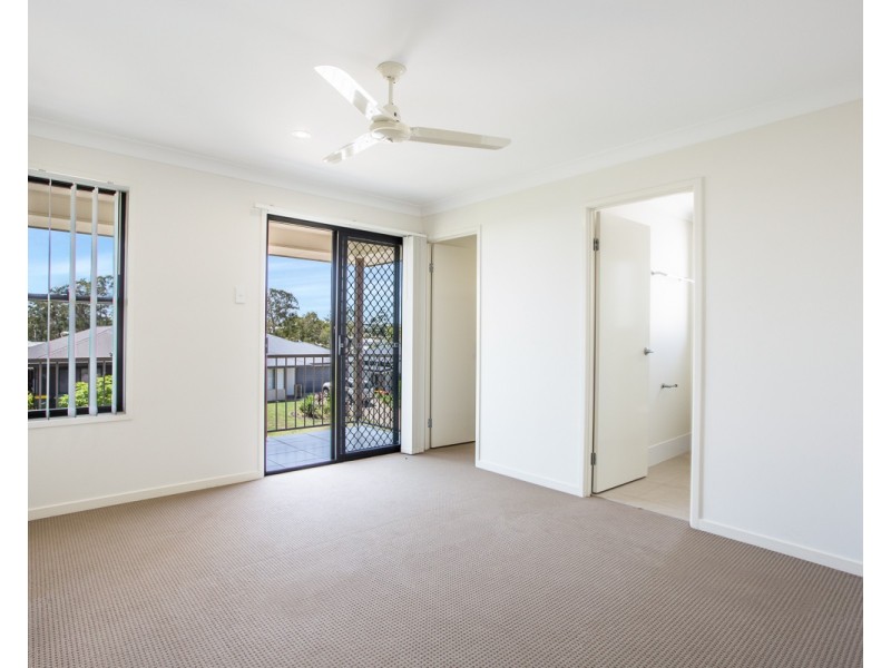 37 Bowerbird Crescent, Dakabin QLD 4503