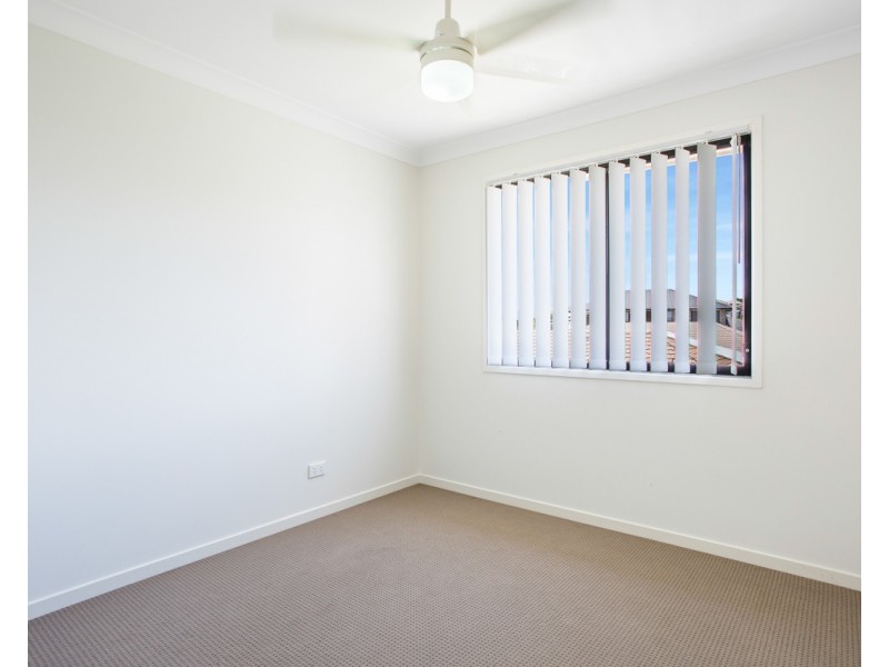 37 Bowerbird Crescent, Dakabin QLD 4503