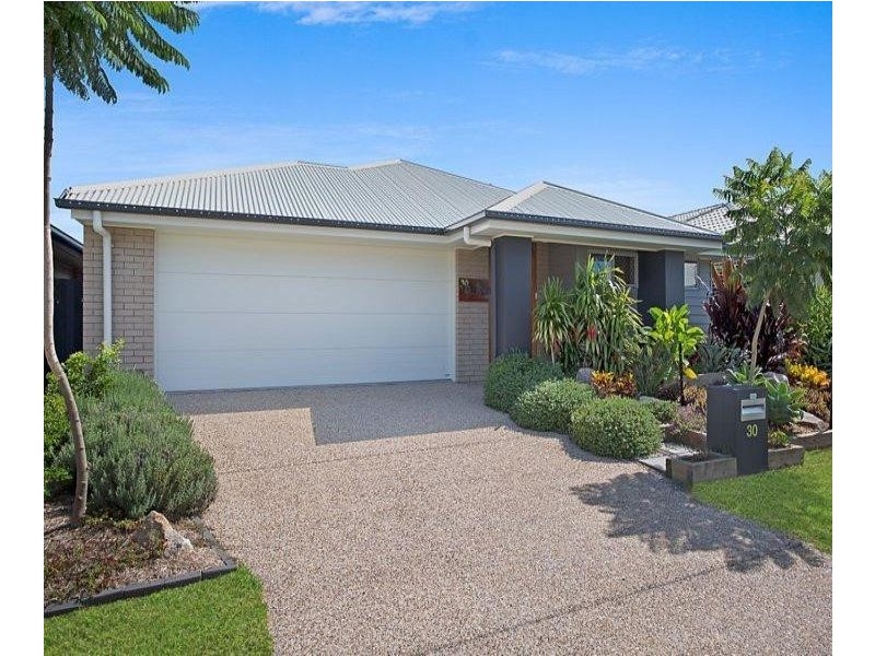 30 Dickson Crescent, North Lakes QLD 4509