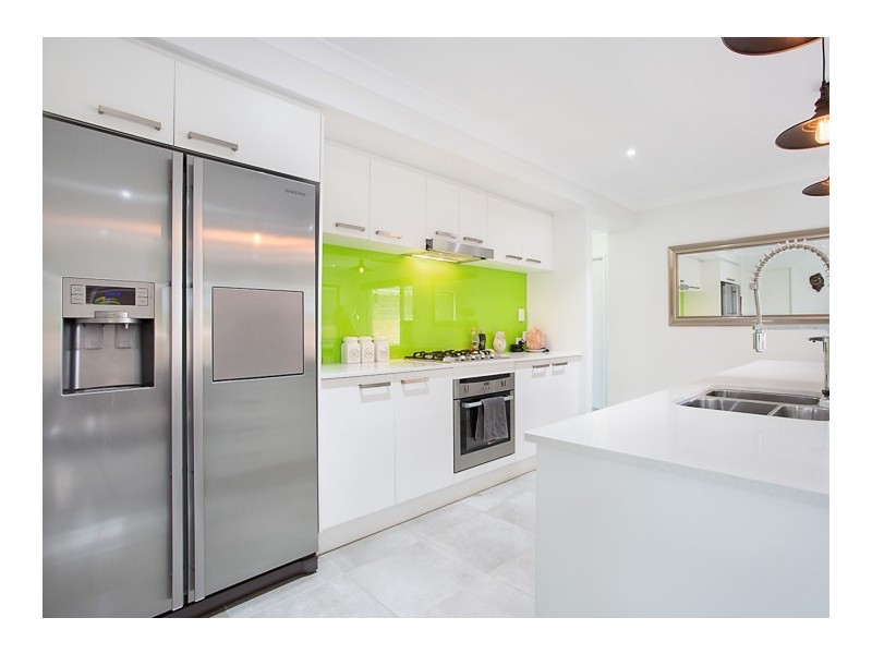 30 Dickson Crescent, North Lakes QLD 4509