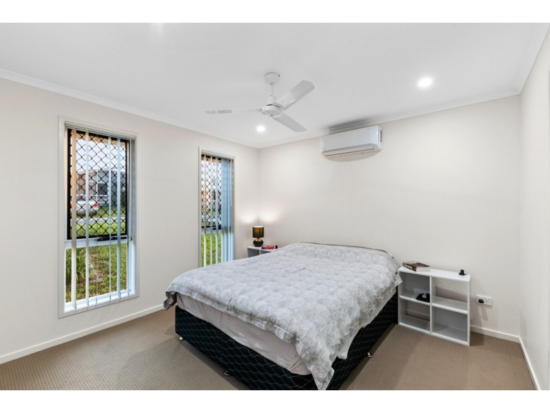 11 Japoon Street, North Lakes QLD 4509