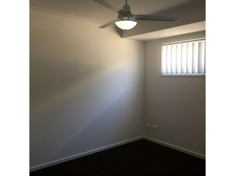 2/16 Monitor Avenue, Dakabin QLD 4503