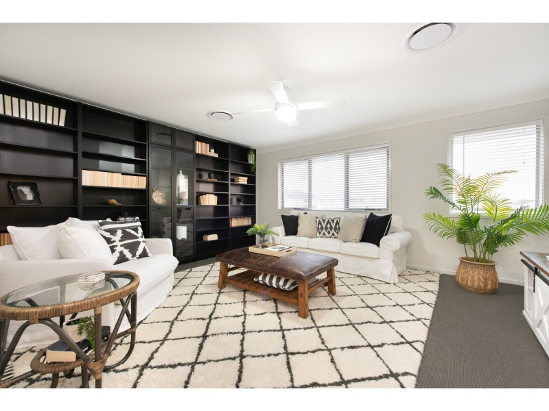 10 Beesand Street, Mango Hill QLD 4509