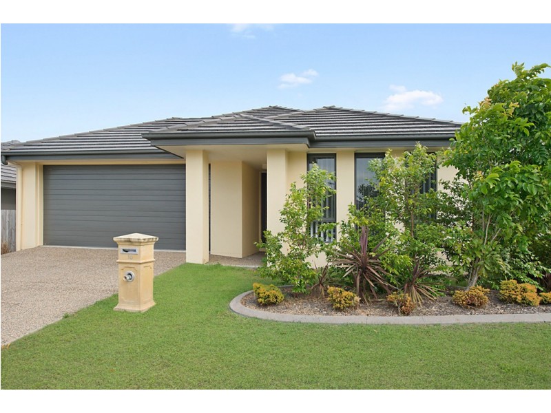10 Dunes Crescent, North Lakes QLD 4509