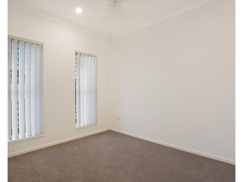 34 Mint Crescent, Griffin QLD 4503