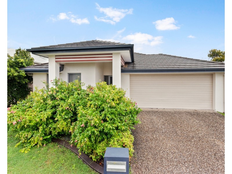 131 Mackintosh Drive, North Lakes QLD 4509