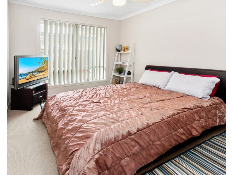 131 Mackintosh Drive, North Lakes QLD 4509