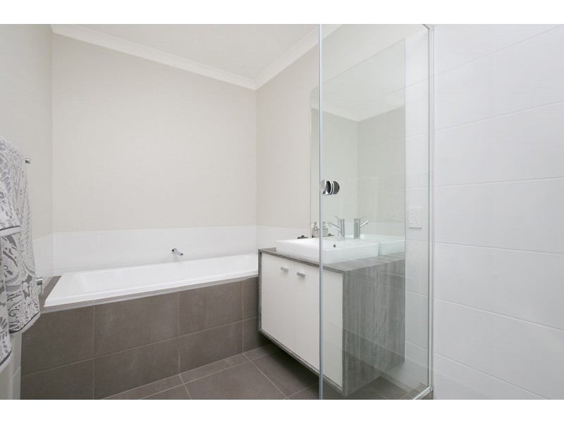 14 Betzel Court, Mango Hill QLD 4509
