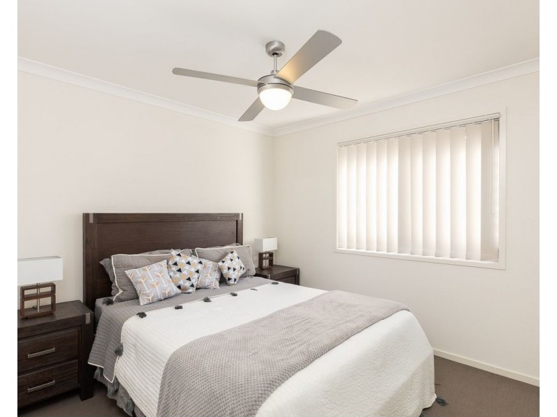 33 Gordon Crescent, Mango Hill QLD 4509