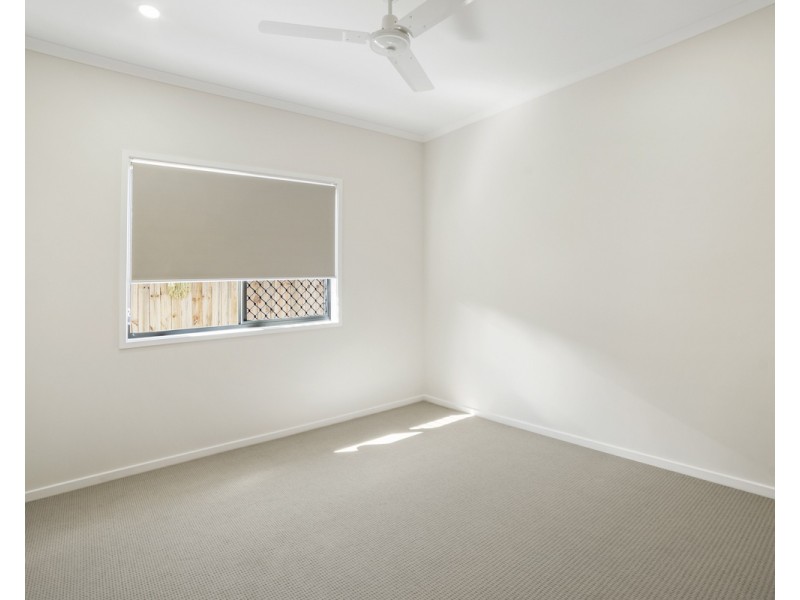 33 Oxbow Crescent, Lawnton QLD 4501