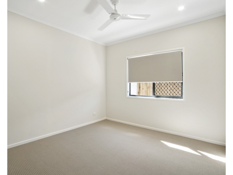 33 Oxbow Crescent, Lawnton QLD 4501