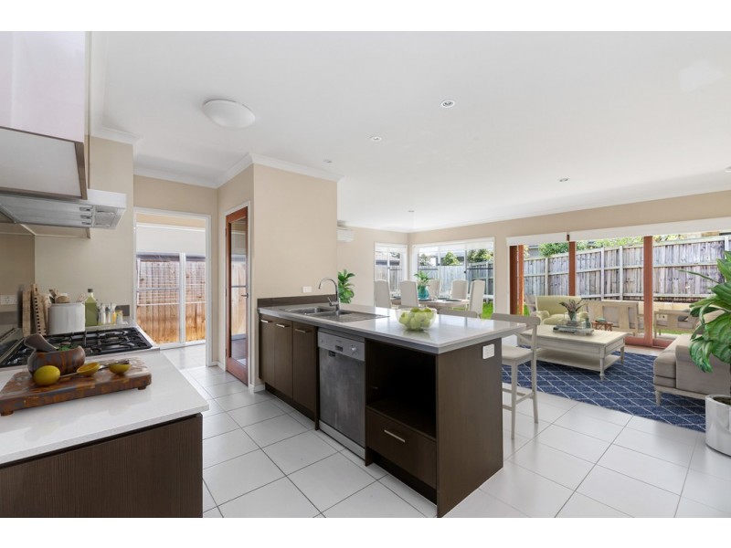 24 Nullarbor Circuit, North Lakes QLD 4509