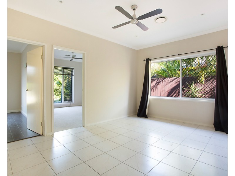 4 Trevino Parade, North Lakes QLD 4509
