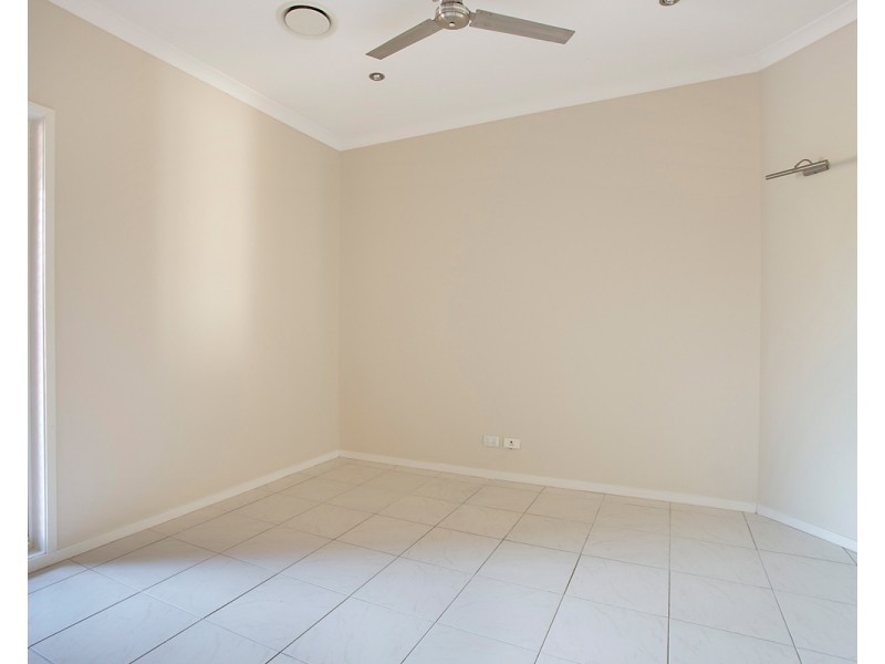4 Trevino Parade, North Lakes QLD 4509