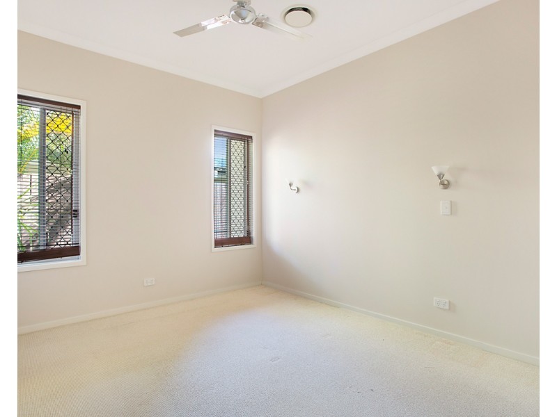 4 Trevino Parade, North Lakes QLD 4509