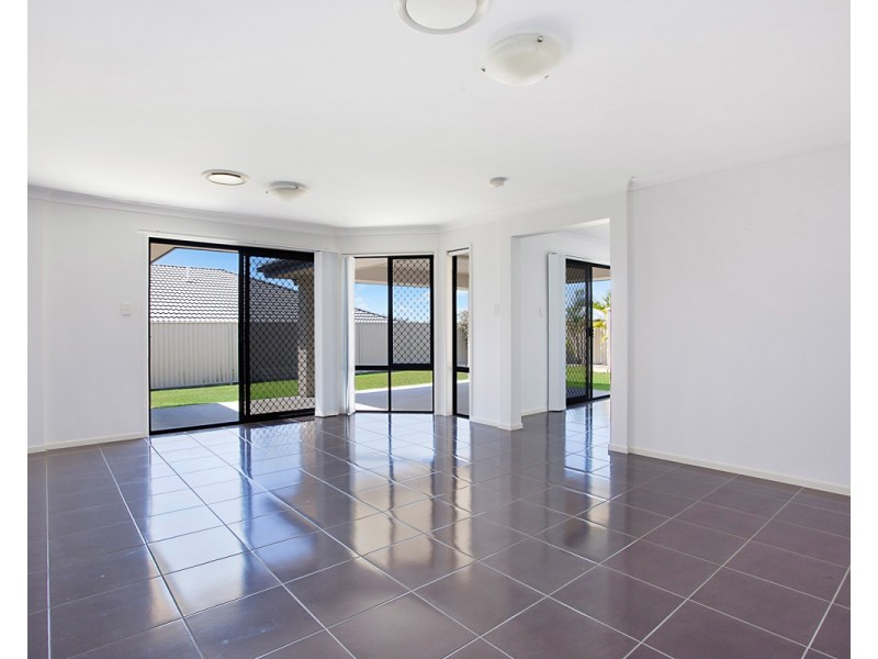 46 Sunstone Circuit, Mango Hill QLD 4509