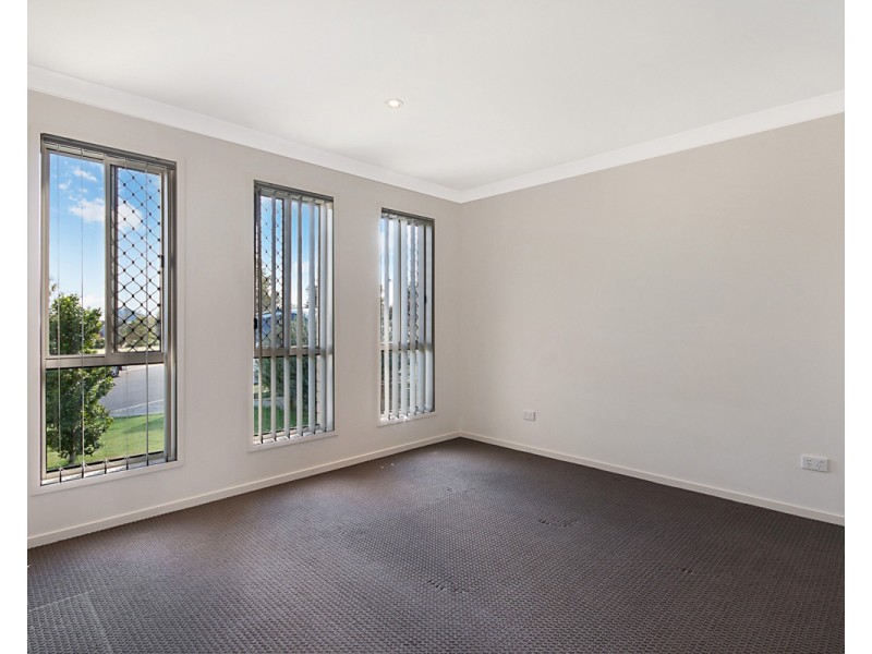 59 Tribeca Circuit, North Lakes QLD 4509