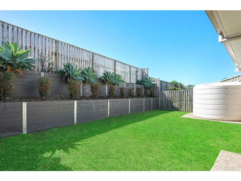 13 Bowerbird Crescent, Dakabin QLD 4503