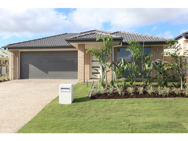 16 Melville Parade, North Lakes QLD 4509