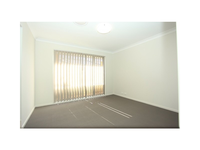 16 Melville Parade, North Lakes QLD 4509