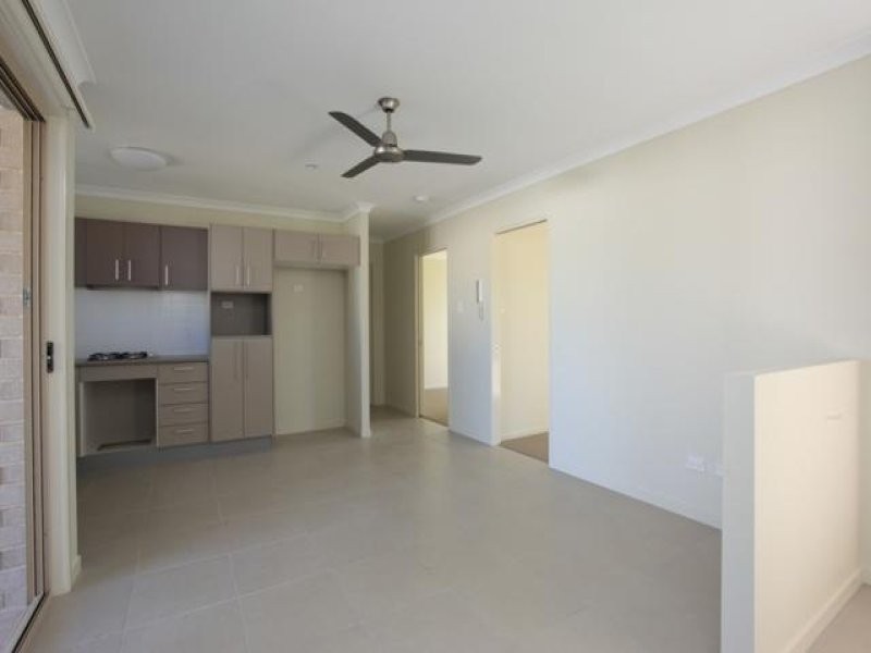 8b Jacaranda Court, Griffin QLD 4503