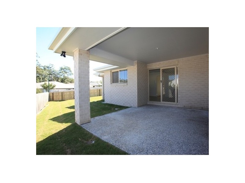 8b Jacaranda Court, Griffin QLD 4503