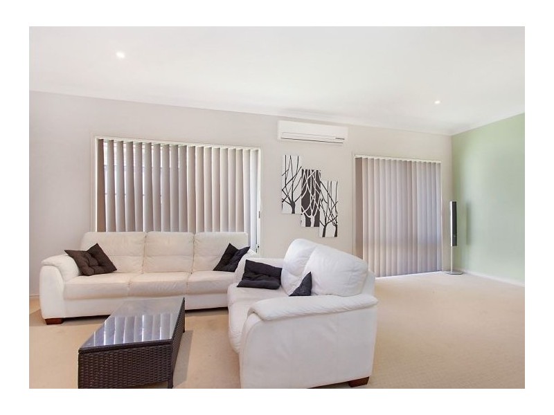 16 Cottonwood Circuit, North Lakes QLD 4509