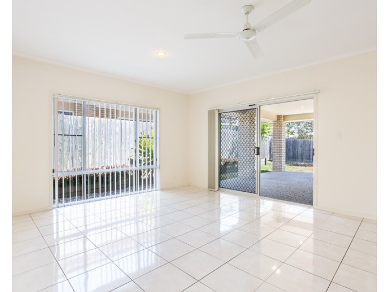 39 Dusky Street, North Lakes QLD 4509