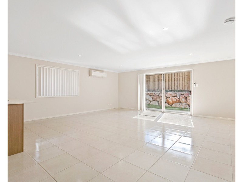 50 Attenborough Circuit, North Lakes QLD 4509