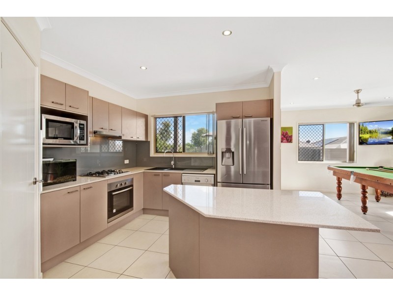 3 Dunes Crescent, North Lakes QLD 4509