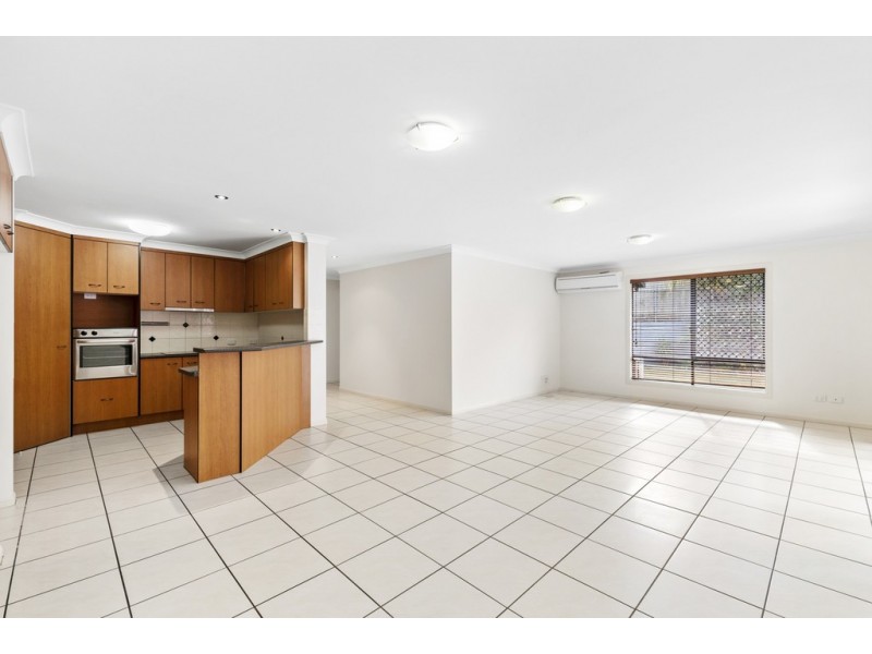 8 Raimondo Court, Dakabin QLD 4503