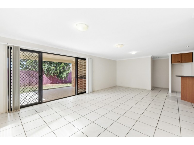 8 Raimondo Court, Dakabin QLD 4503