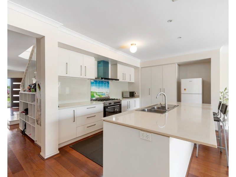 3 Price Street, North Lakes QLD 4509