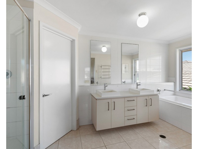 3 Price Street, North Lakes QLD 4509