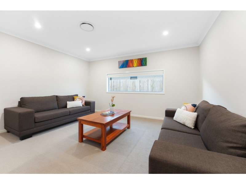 8 Bartley Street, Mango Hill QLD 4509