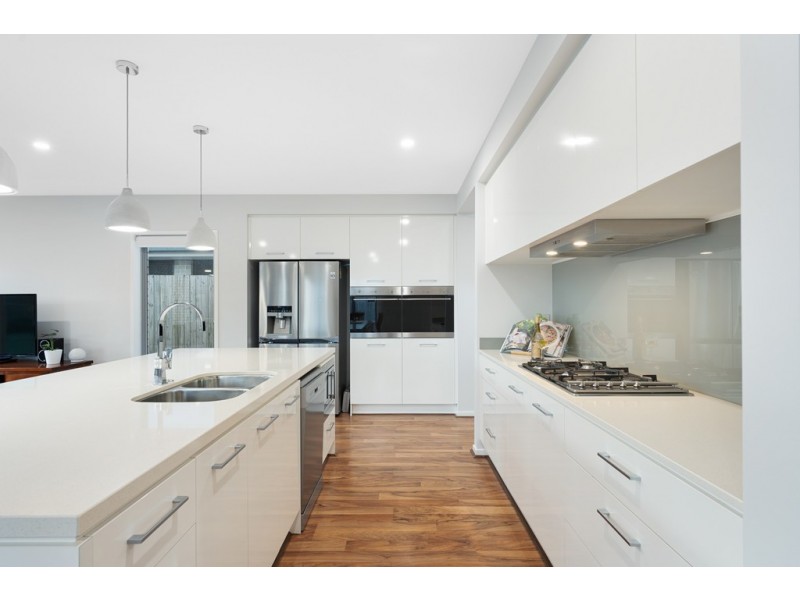 8 Bartley Street, Mango Hill QLD 4509