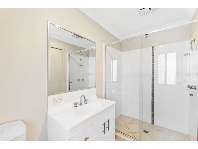 15 Shimao Crescent, North Lakes QLD 4509