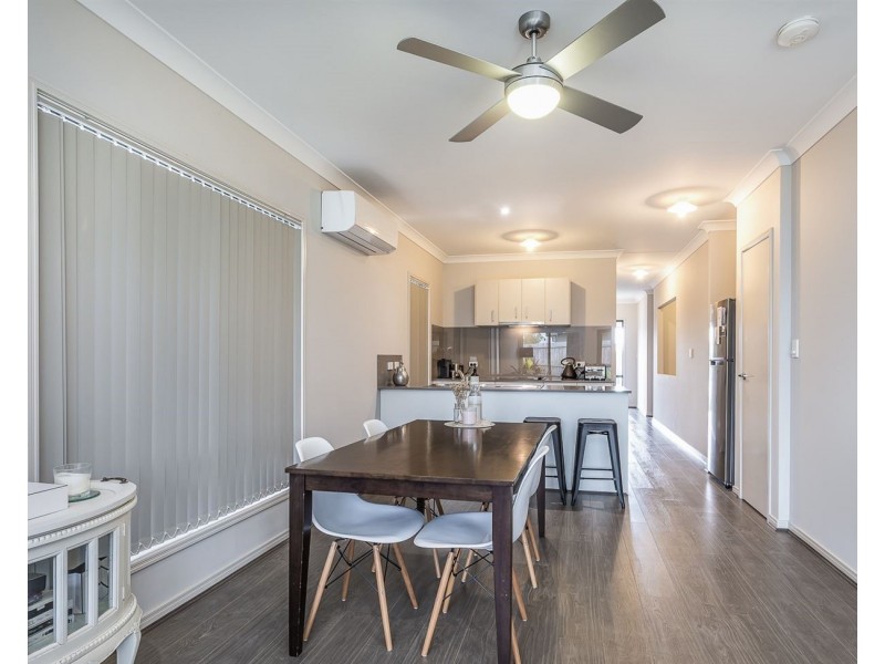 49 Ravensbourne Crescent, North Lakes QLD 4509