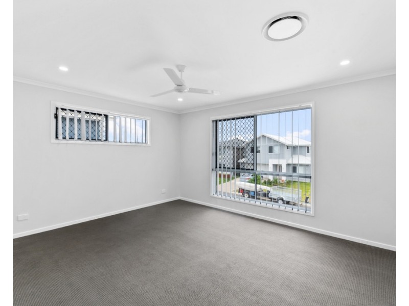 7 Anchor Street, Newport QLD 4020