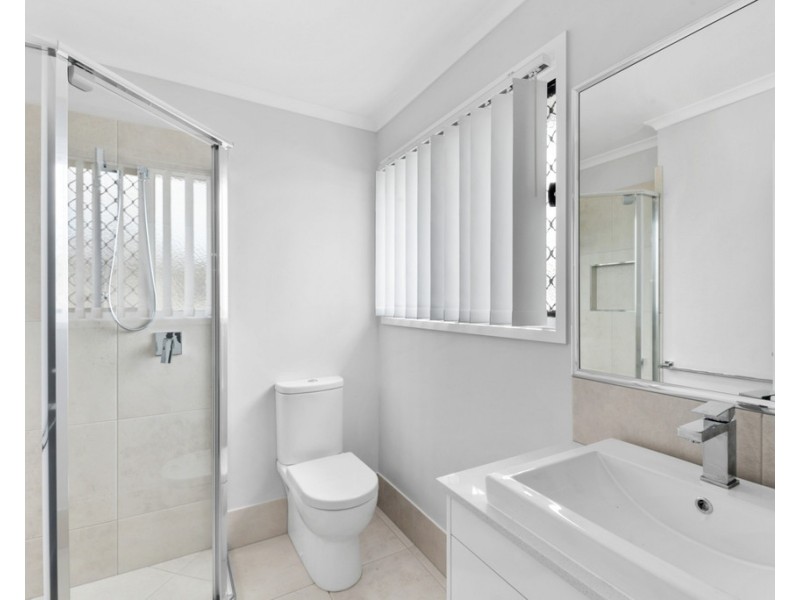 7 Anchor Street, Newport QLD 4020