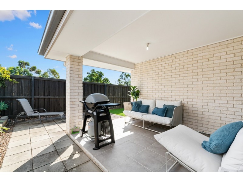 24 Denham Crescent, North Lakes QLD 4509