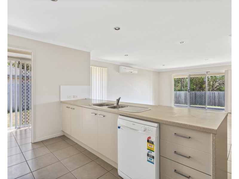 14 Bangalow Street, Morayfield QLD 4506